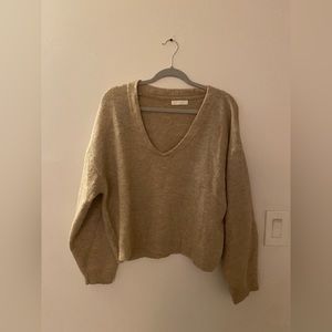 Beige knit blouse